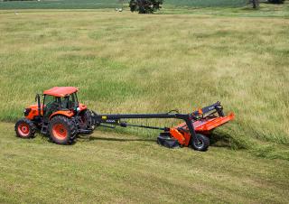 Elölre szerelhető kaszák - tárcsa és cond. Kubota DMC8032T