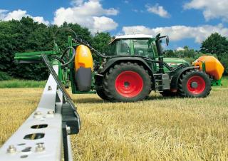 Felszerelhető szántóföldi permetezők Amazone UF 1201 (21)