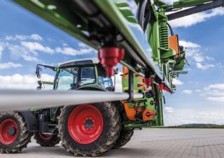 Felszerelhető szántóföldi permetezők Amazone UF 901 (15)