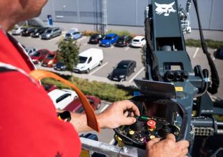Forgó felsővázas teleszkóps rakodók Bobcat TR60.300