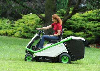 Fűnyíró és kertitraktorok Etesia BAHIA 2 MBHE 2