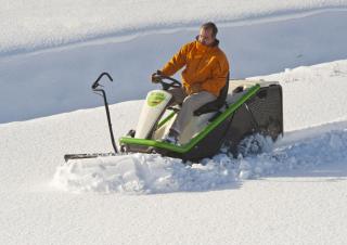 Fűnyíró és kertitraktorok Etesia BAHIA 2 MHHE 2