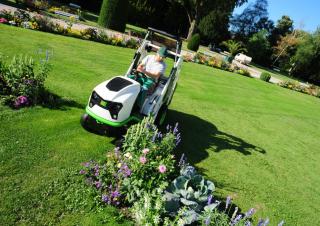 Fűnyíró és kertitraktorok Etesia BUFFALO 100 BVHPX2