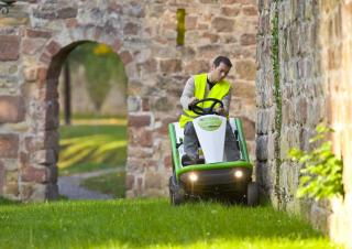 Fűnyíró és kertitraktorok Etesia HYDRO 80 MKHP3