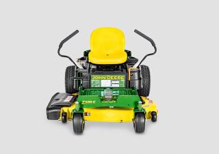 Fűnyíró és kertitraktorok John Deere Z335E