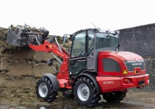Gumikerekes homlokrakodók Weidemann 3080 LP T