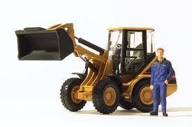Gumikerekes homlokrakodók Caterpillar 906
