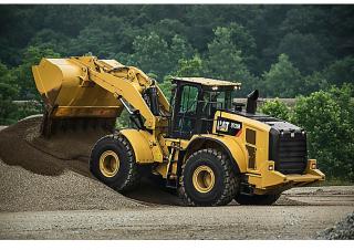 Gumikerekes homlokrakodók Caterpillar 972M