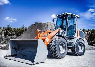 Gumikerekes homlokrakodók weycor AR 440