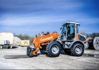 Gumikerekes homlokrakodók weycor AR 480 T