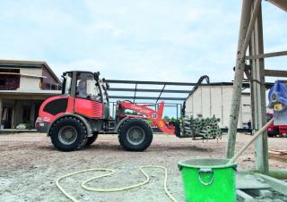 Gumikerekes homlokrakodók weycor AR 60