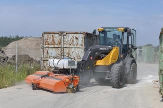 Gumikerekes homlokrakodók Mecalac AS 900