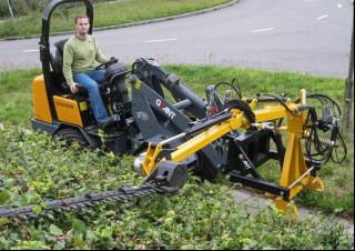 Gumikerekes homlokrakodók Giant D 263 SW