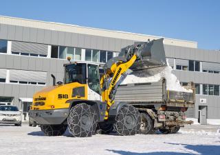 Gumikerekes homlokrakodók Liebherr L 518 Stereo
