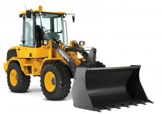 Gumikerekes homlokrakodók Volvo L30G
