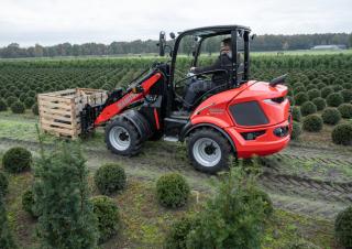 Gumikerekes homlokrakodók Manitou MLA 5-50 H