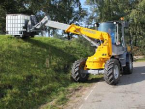 Gumikerekes homlokrakodók Paus TSL 855