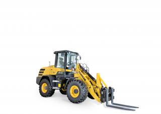 Gumikerekes homlokrakodók Yanmar V 120