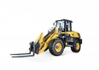 Gumikerekes homlokrakodók Yanmar V 120
