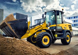 Gumikerekes homlokrakodók Yanmar V 80