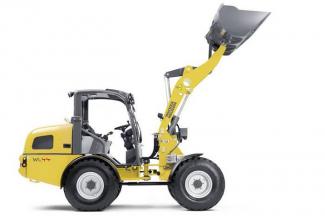 Gumikerekes homlokrakodók Wacker Neuson WL44