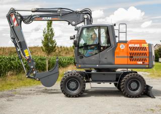 Gumikerekes kotrók Atlas 160 W