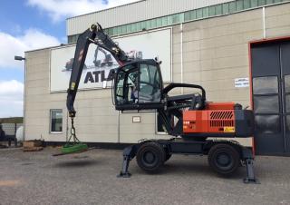Gumikerekes kotrók Atlas 180 MH
