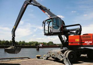 Gumikerekes kotrók Atlas 270 MH