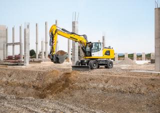 Gumikerekes kotrók Liebherr A 920 Litronic