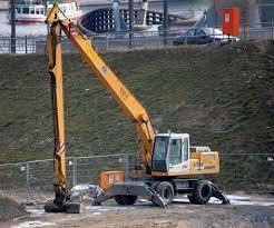 Gumikerekes kotrók Liebherr A 924 Litronic