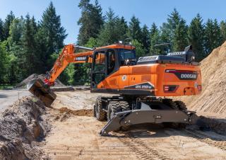 Gumikerekes kotrók Doosan DX190W-7