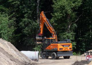 Gumikerekes kotrók Doosan DX190W-7