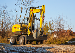 Gumikerekes kotrók Wacker Neuson EW 100