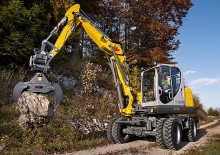 Gumikerekes kotrók Wacker Neuson EW 100