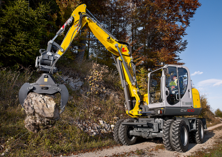 Gumikerekes kotrók Wacker Neuson EW 100