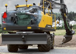Gumikerekes kotrók Volvo EW180E