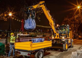 Gumikerekes kotrók JCB Hydradig 110W