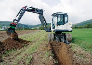 Gumikerekes kotrók Schaeff TW 75