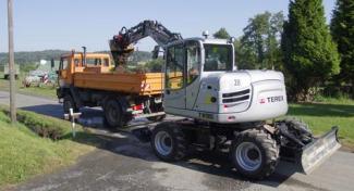 Gumikerekes kotrók Terex TW 85