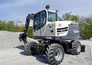 Gumikerekes kotrók Schaeff TW 95