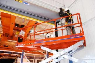 Ollós emelők Gumikerekes ollós személyemelők Skyjack SJ III 4632