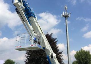 Teleszkópgémes személyemelők Gumikerekes töretőgémes munkaállványok Palazzani XTJ 48
