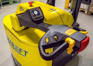 Raklapszállítók Gyalogkiséretű raklapemelák Combi-Lift Combi CS 1250