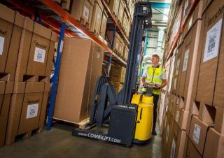 Raklapszállítók Gyalogkiséretű raklapemelák Combi-Lift Combi WR 1500