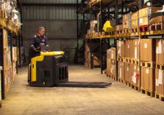 Gyslogkiséretű villástargoncák Combi-Lift Combi PPT 5000