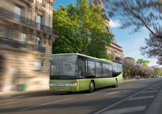 Buszok és kisbuszok Helyközi buszok Setra S 418 LE business