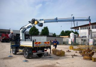 Hidraulikus rakodódaruk Cormach 4000 E1