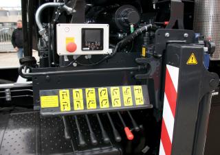 Hidraulikus rakodódaruk MKG HLK 106 HP a5