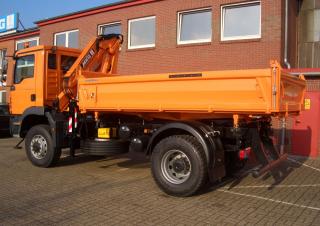 Hidraulikus rakodódaruk MKG HLK 116 a1
