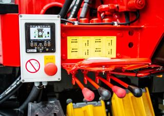 Hidraulikus rakodódaruk MKG HLK 761 SHP a3